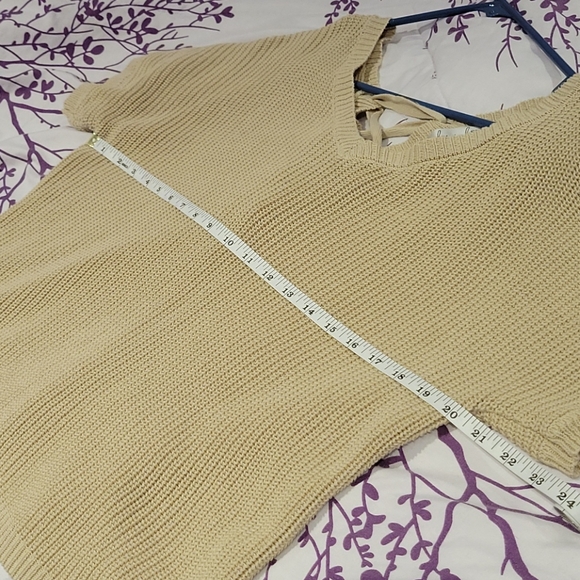 Textured Cream Top - Picture 16 of 16